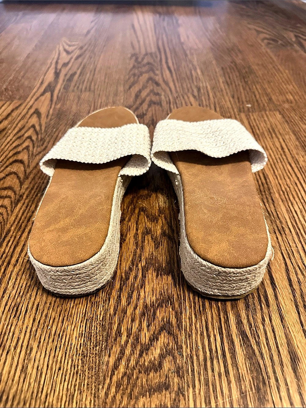 Women's Cream Platform Slide Sandals